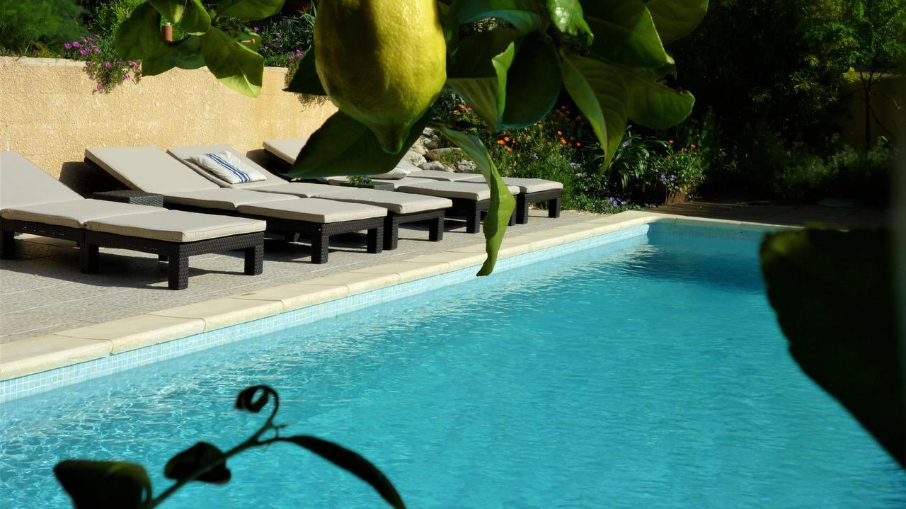 L'Ile Aux Mimosas Bed & Breakfast Tautavel Екстериор снимка
